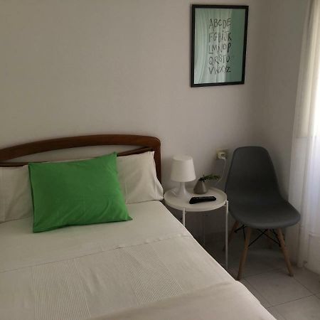 Pension Rosalia De Castro Hotel Фос Екстериор снимка
